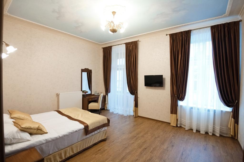 Mini-Hotel Guest House Inn Lviv Exterior foto