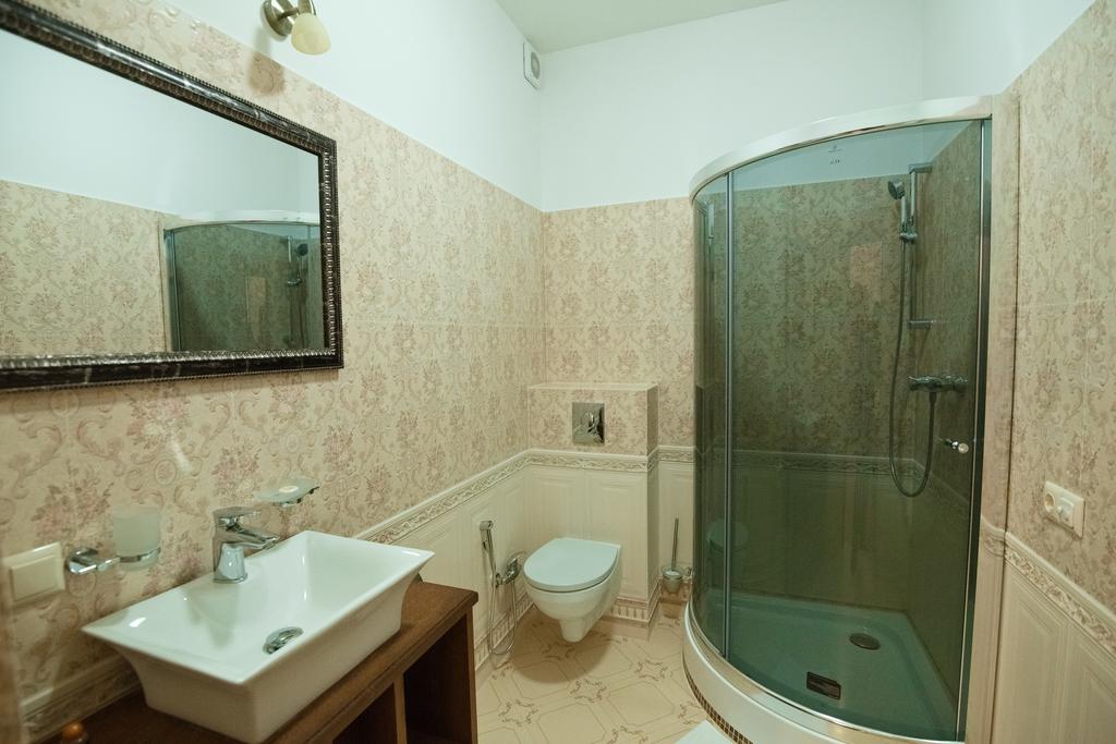 Mini-Hotel Guest House Inn Lviv Quarto foto