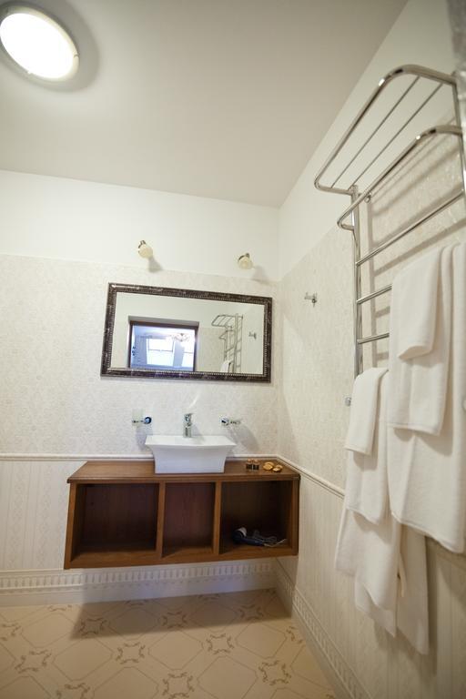 Mini-Hotel Guest House Inn Lviv Exterior foto